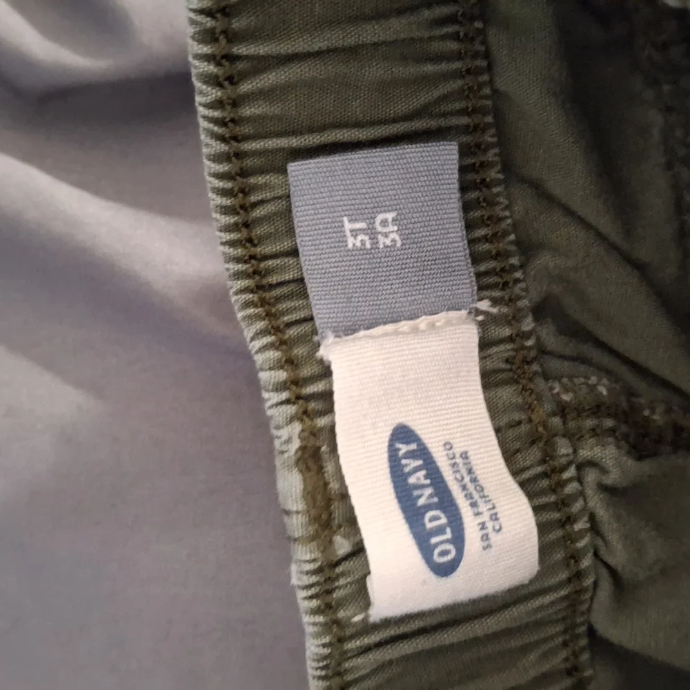 Old Navy Green Cargo Shorts